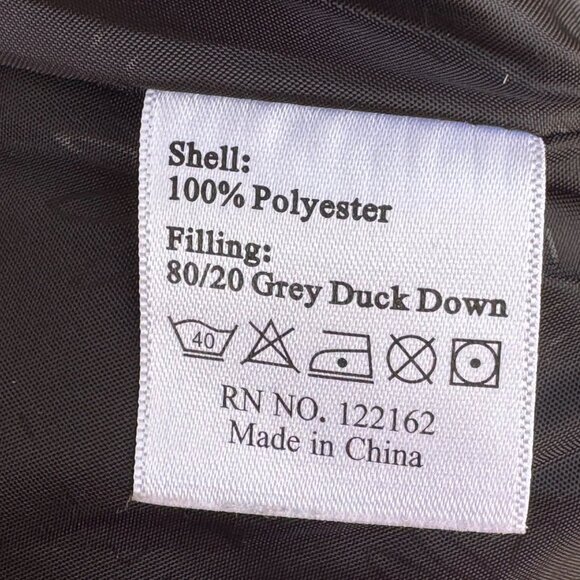 NWT Skhoop Womens Skirt Small Duck Down Feathers Quilted Outdoors Black Sport - Picture 6 of 10